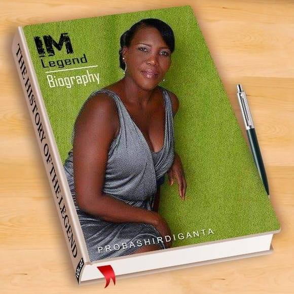 Meet your Posher, Valerie - Picture 1 of 1